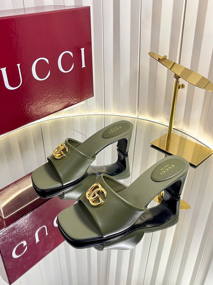 GUCCI 26S HIGH-HEELED SANDALS 45 MM IN MOSS GREEN CALFSKIN
