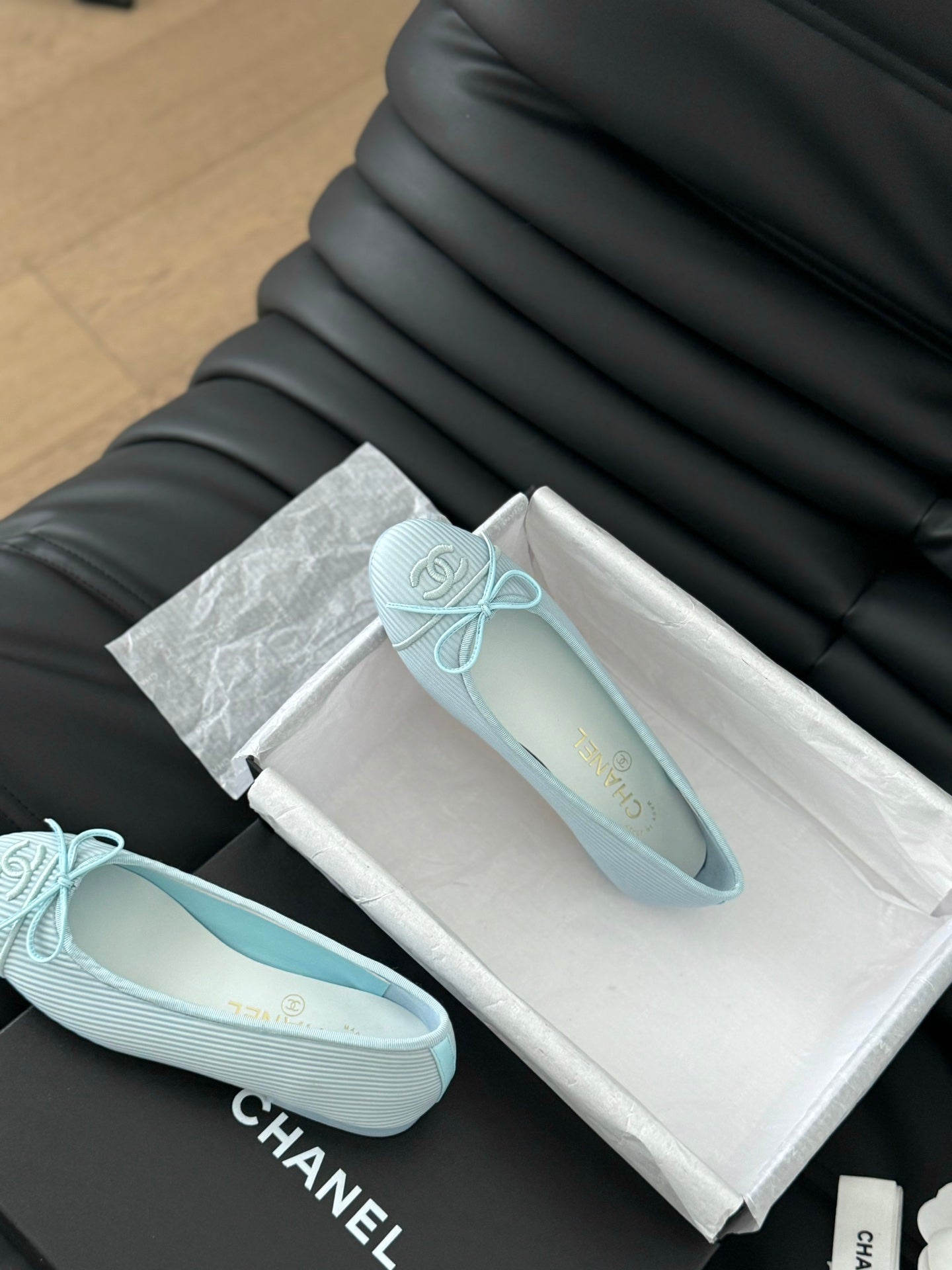 CLASSIC BALLET FLATS LIGHT BLUE LAMBSKIN