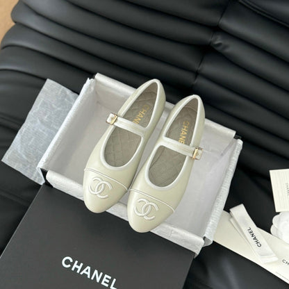 MARY JANE SHOES IN GREY LAMBSKIN