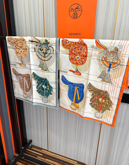 HERMES 25S SCARF 90 IN SILK 001