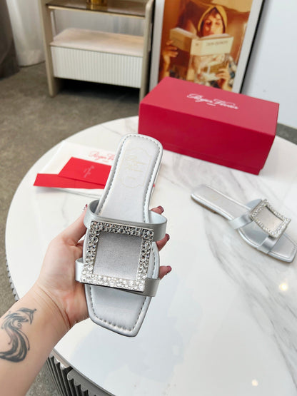 VIV' BY THE SEA MULES IN SILVER CALFSKIN CRYSTAL BUCKLE