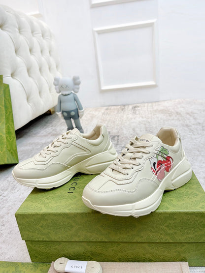 GG RHYTON TRAINER WHITE LAMBSKIN WITH HEART MOTIF