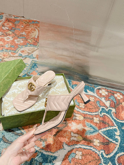 HIGH THONG MULE 55MM IN BEIGE CREAM CALFSKIN WITH GOLD HARDWARE