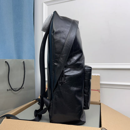 EXPLORER BACKPACK 47 IN BLACK ARENA LAMBSKIN