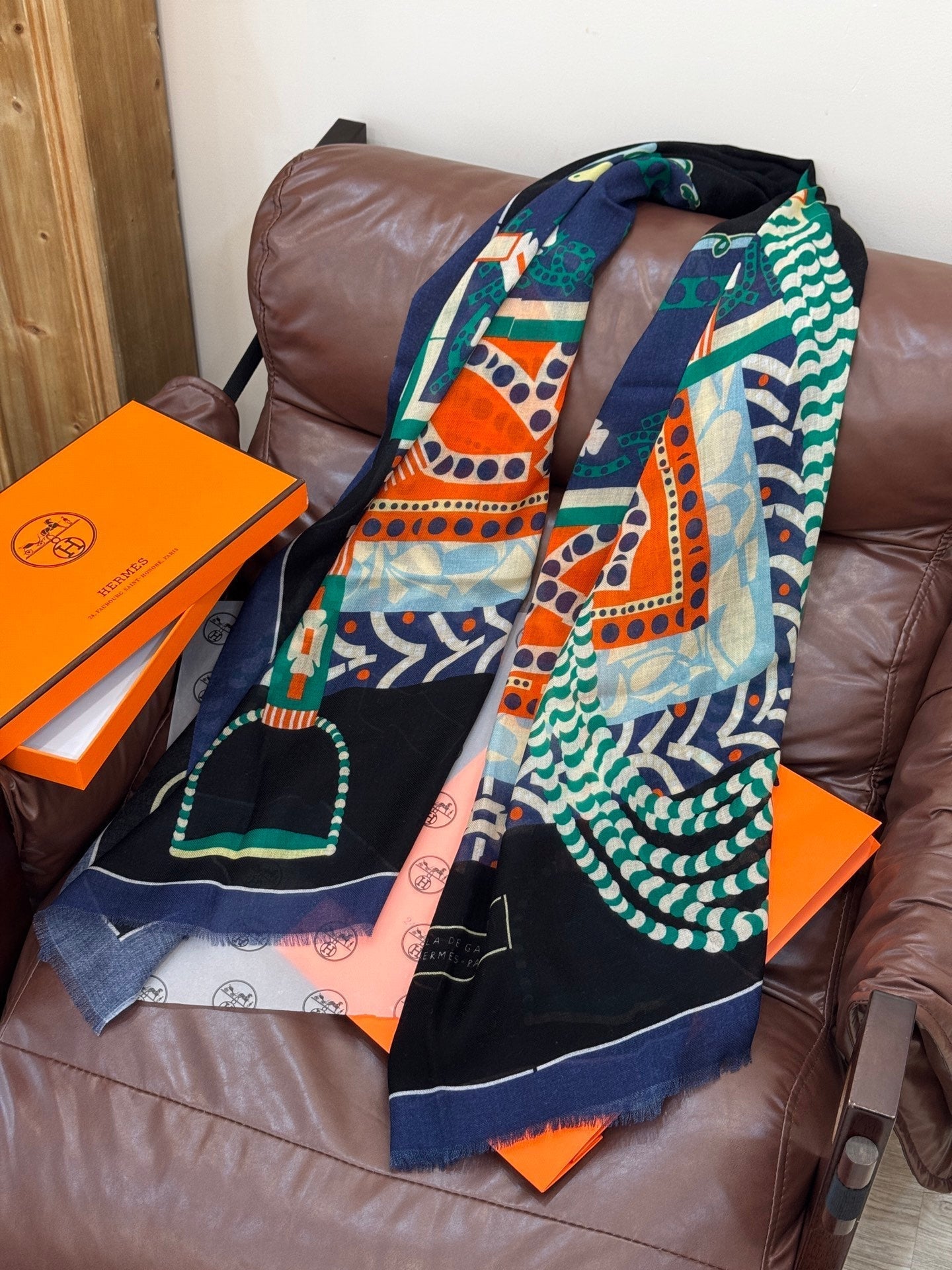 HERMES 25S SCARF 200 IN CASHMERE SILK 730597