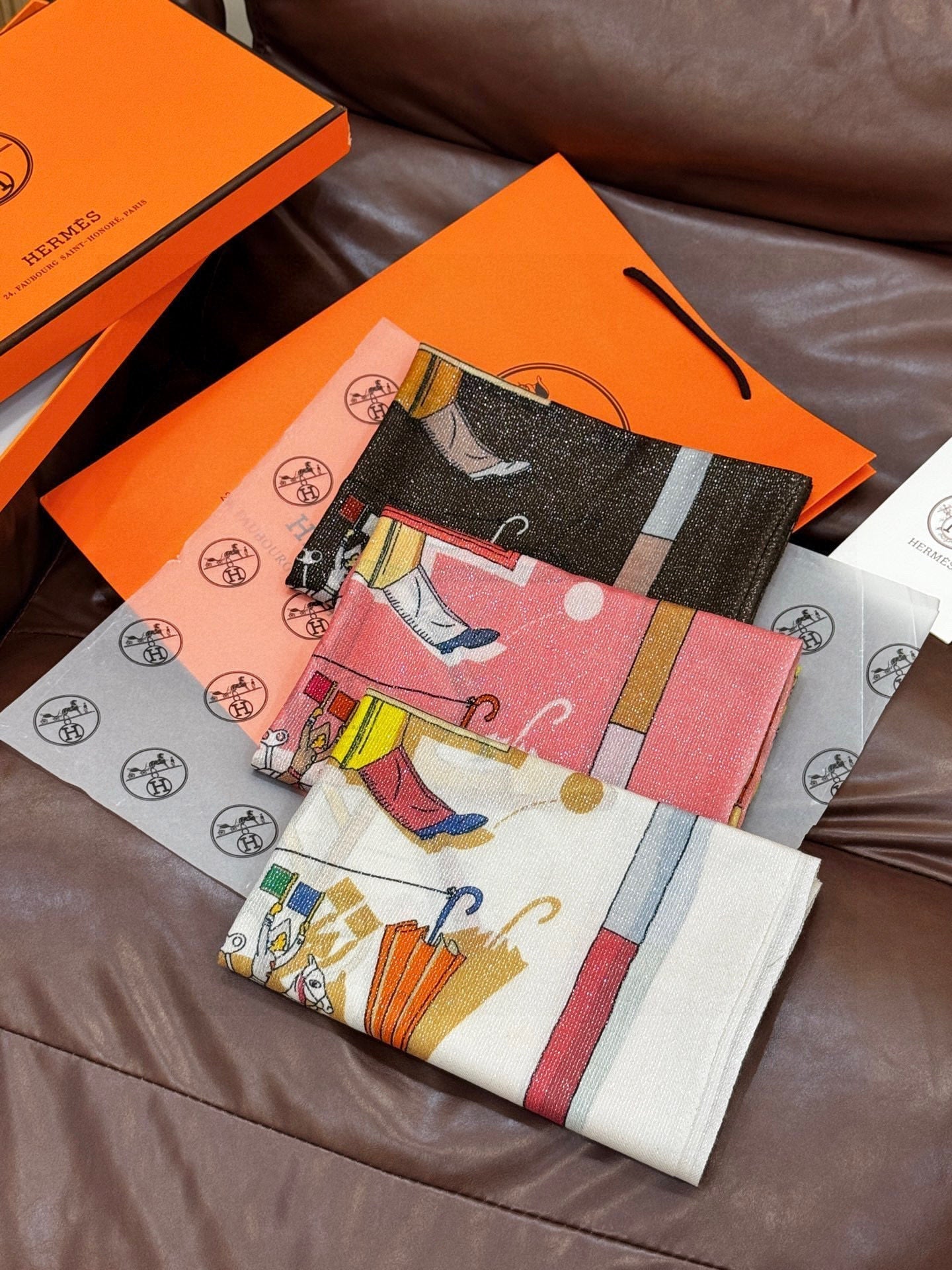 HERMES 25S SCARF 200 IN SILK 856441