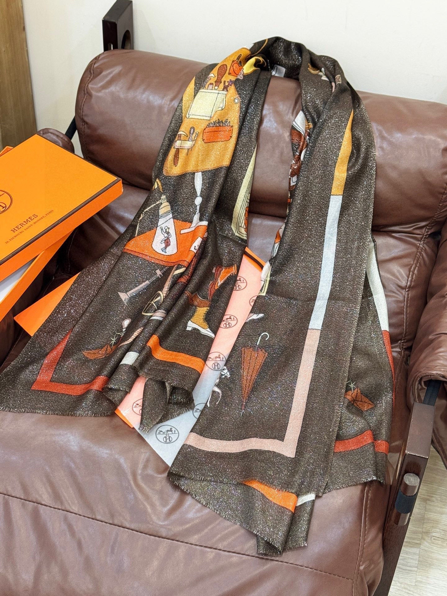 HERMES 25S SCARF 200 IN SILK 856441