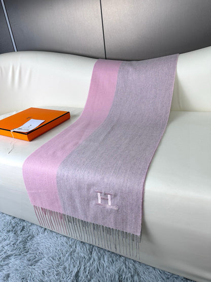 SCRAF 190 CM IN BLUSH PINK CASHMERE