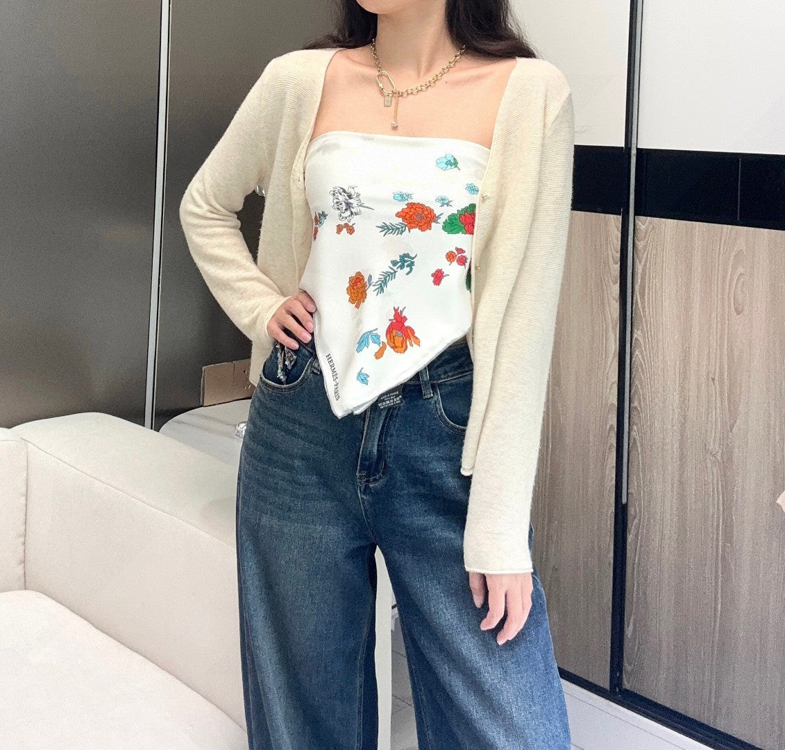 HERMES 25S SCARF 90 IN SILK 729028