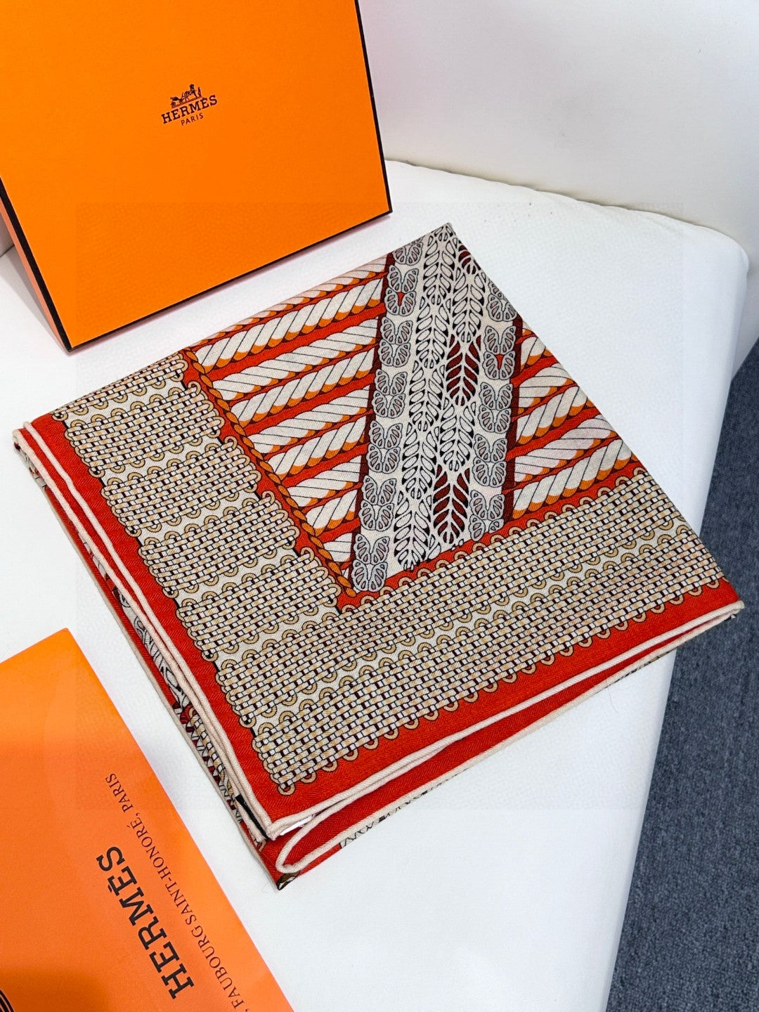 HERMES 25S SCARF 140 IN SILK 727339