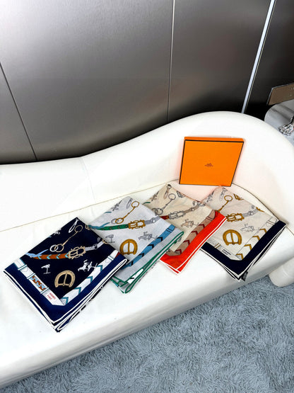 HERMES 25S SCARF 135 IN CASHMERE SILK 737310