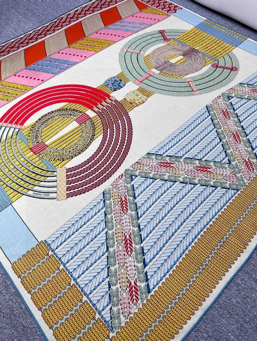 HERMES 25S SCARF 140 IN SILK 727338