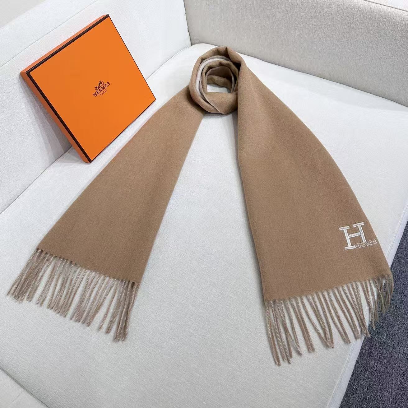 HERMES 25S SCARF 190 IN CASHMERE 985999