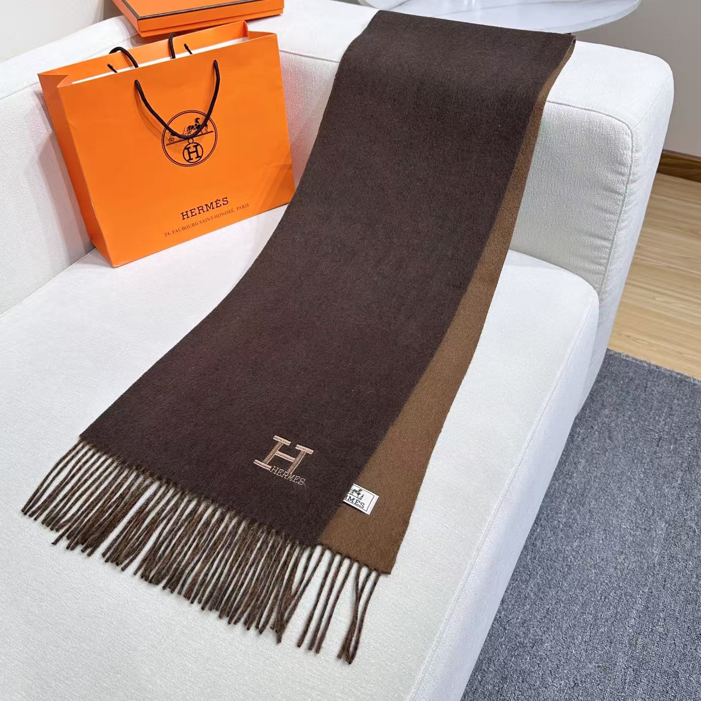 HERMES 25S SCARF 190 IN CASHMERE 986000