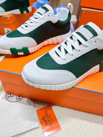 BOUNCING SNEAKER IN PALE GRAY SUEDE AND GREEN FOREST KNIT