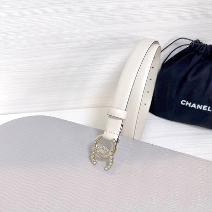 CC BELT 20 MM IN BEIGE CREAM SMOOTH CALFSKIN GOLD HARDWARE ATTACH RHINSTONE