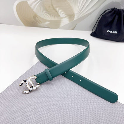 CC 30MM BELT IN COOL GREEN SHINNY CALFSKIN WHITE LOGO