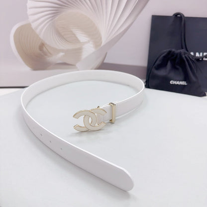 CC 30MM BELT IN WHITE SMOOTH CALFSKIN METAL HARDWARE