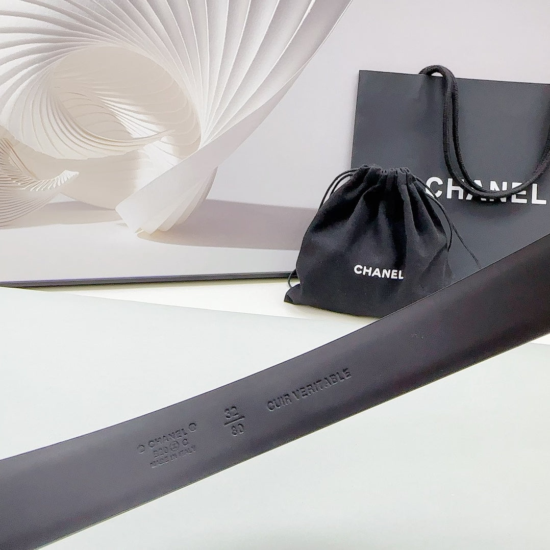 CC 30MM BELT IN BLACK SMOOTH CALFSKIN METAL HARDWARE