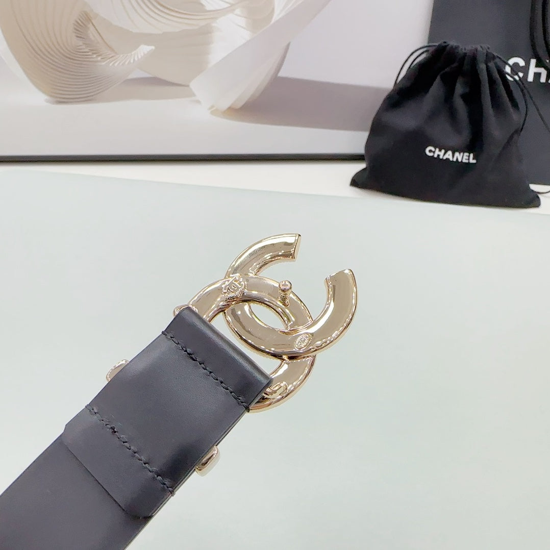 CC 30MM BELT IN BLACK SMOOTH CALFSKIN METAL HARDWARE