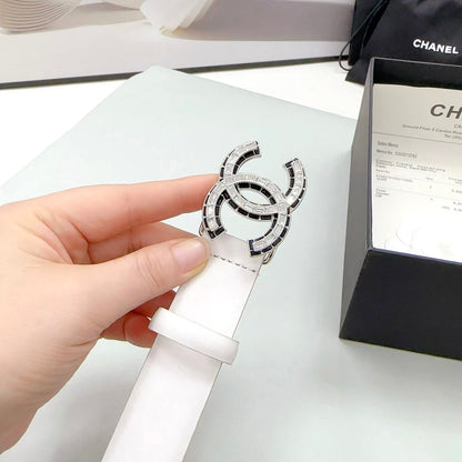 CC 30MM BELT IN WHITE CALFSKIN METAL HARDWARE