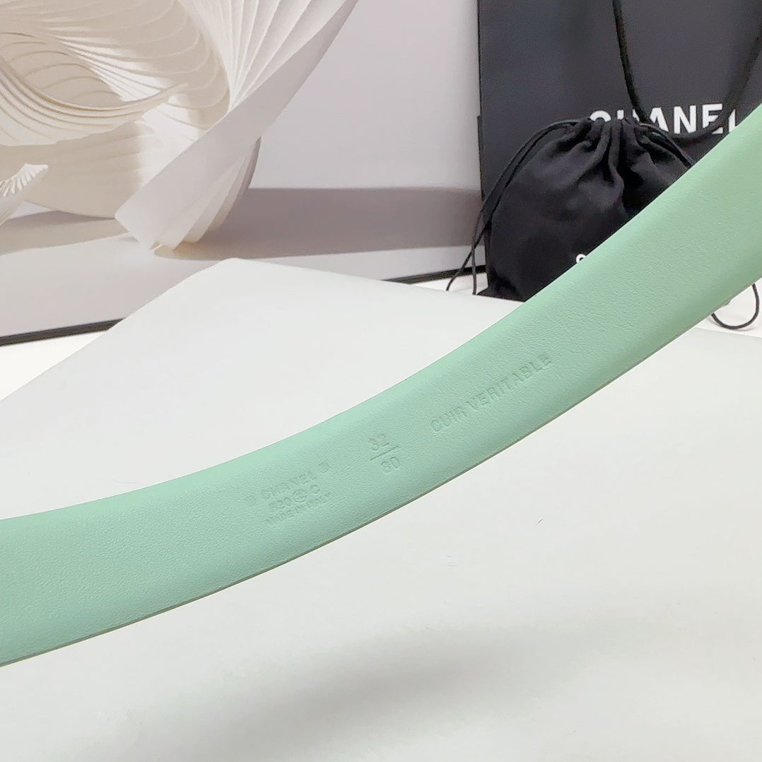 CC 30MM BELT IN GREEN MINT CALFSKIN SILVER HARDWARE ATTACH PEARLS