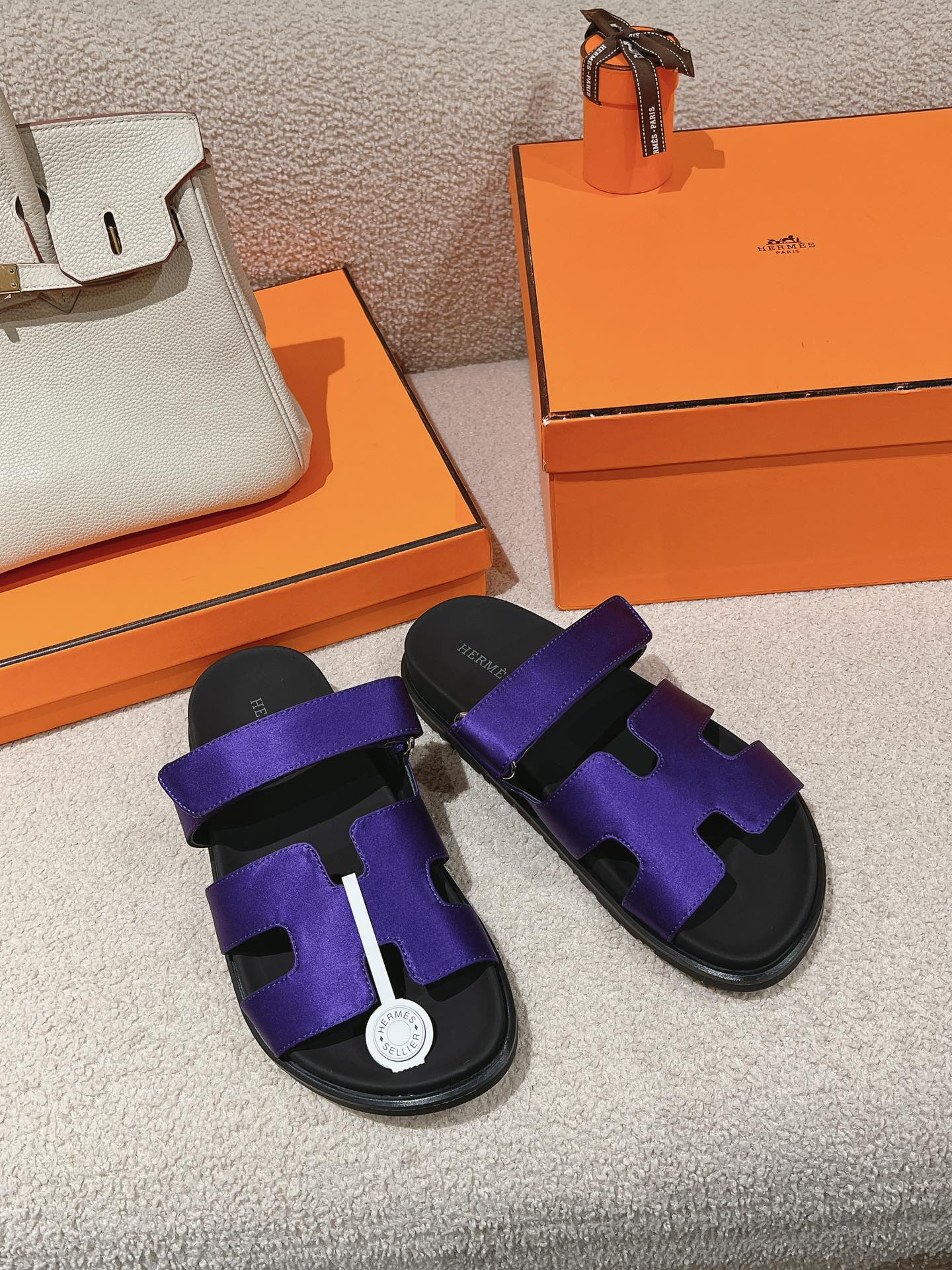 CHYPRE SANDAL BLACK MIX IMPERIAL BLUE CALFSKIN