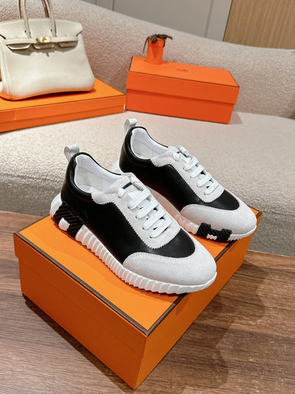 MAINLAND SNEAKER IN PALE GRAY SUEDE AND BLACK CALFSKIN