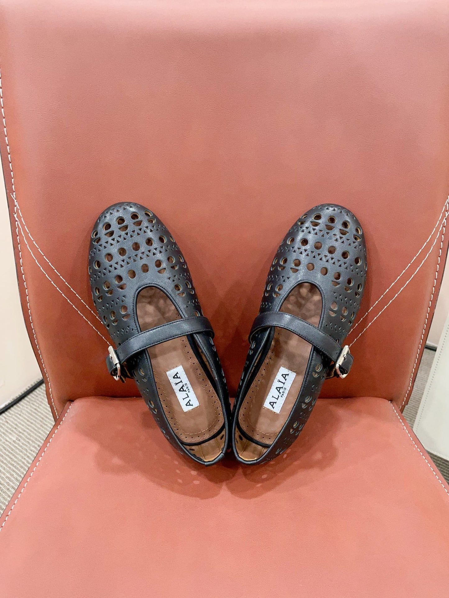 ALAIA HOLLOW BALLET FLAT IN BLACK LAMBSKIN