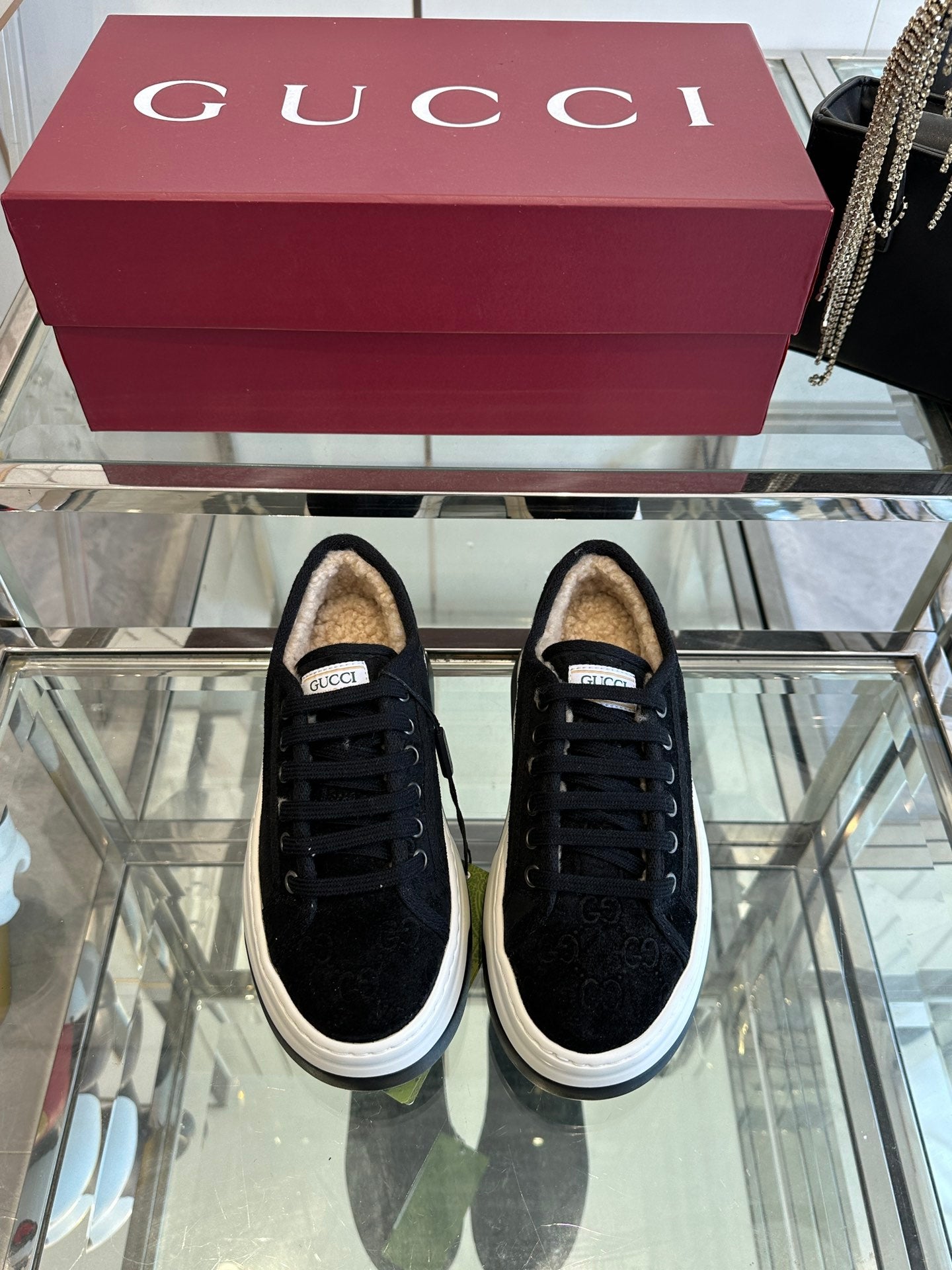 GG SNEAKER IN BLACK CANVAS WITH BEIGE FLEECE LINING