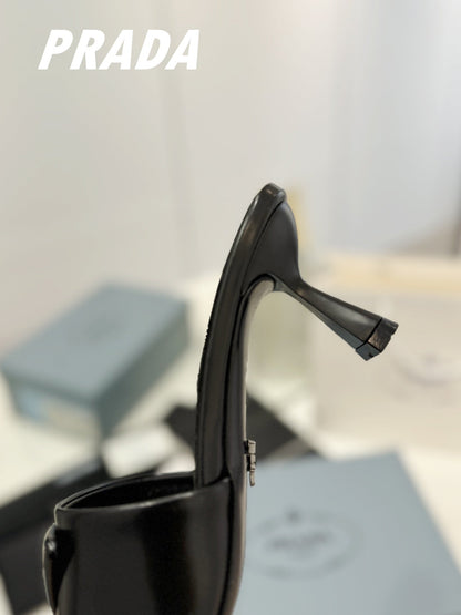 PRA BRUSHED LEATHER HEELED SLIDES BLACK