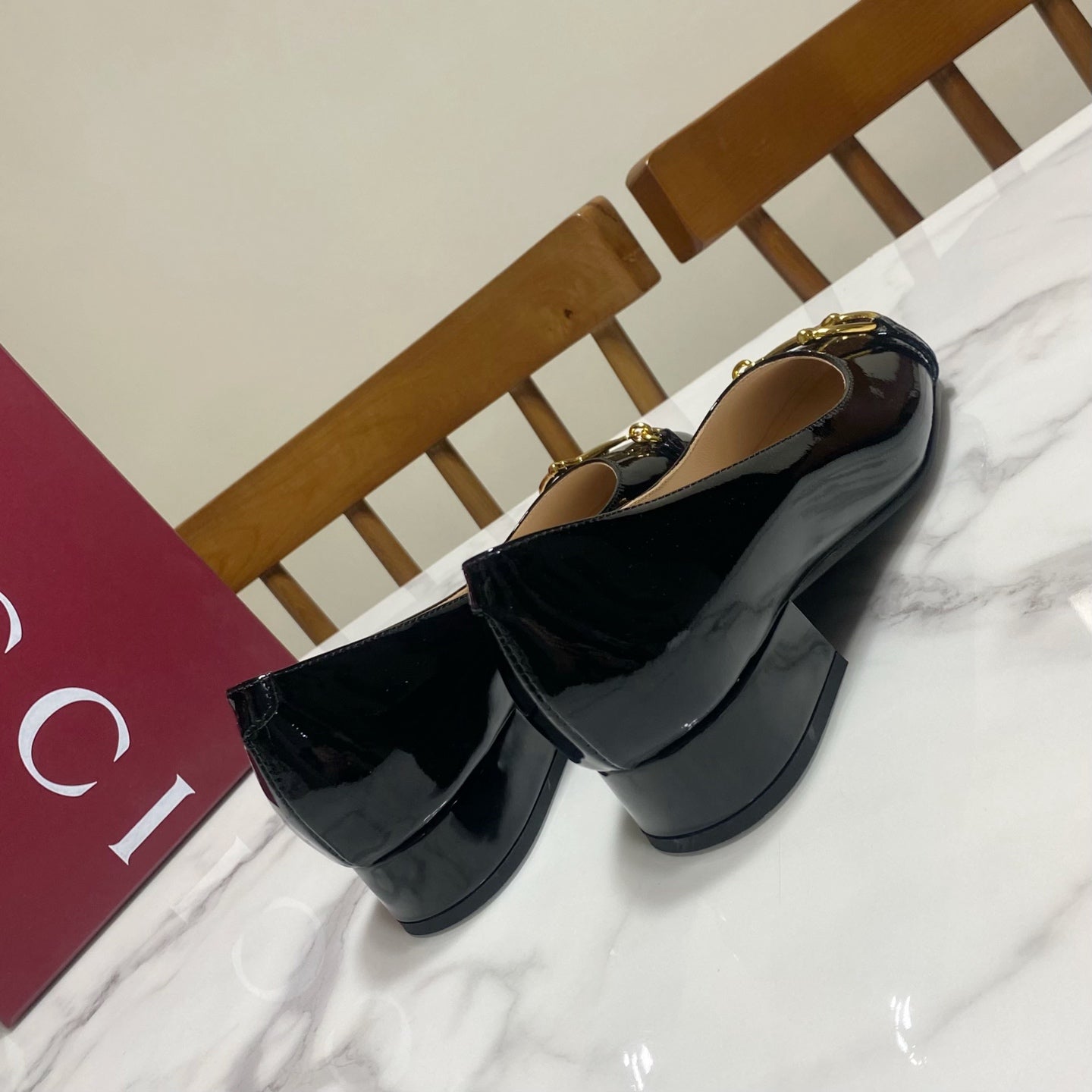 GUCCI 26S HORSEBIT BALLET FLATS IN BLACK CALFSKIN