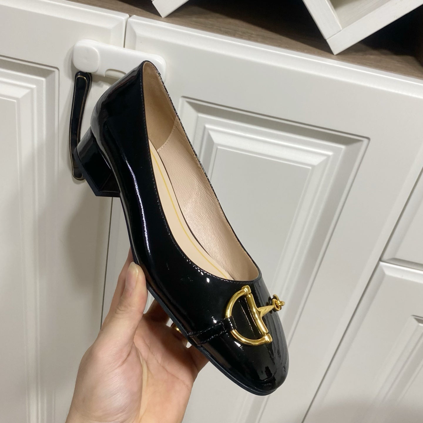 GUCCI 26S HORSEBIT BALLET FLATS IN BLACK CALFSKIN