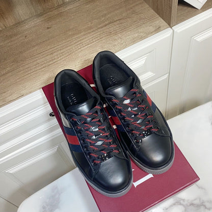 GUCCI 26S SNEAKER IN BLACK CALFSKIN