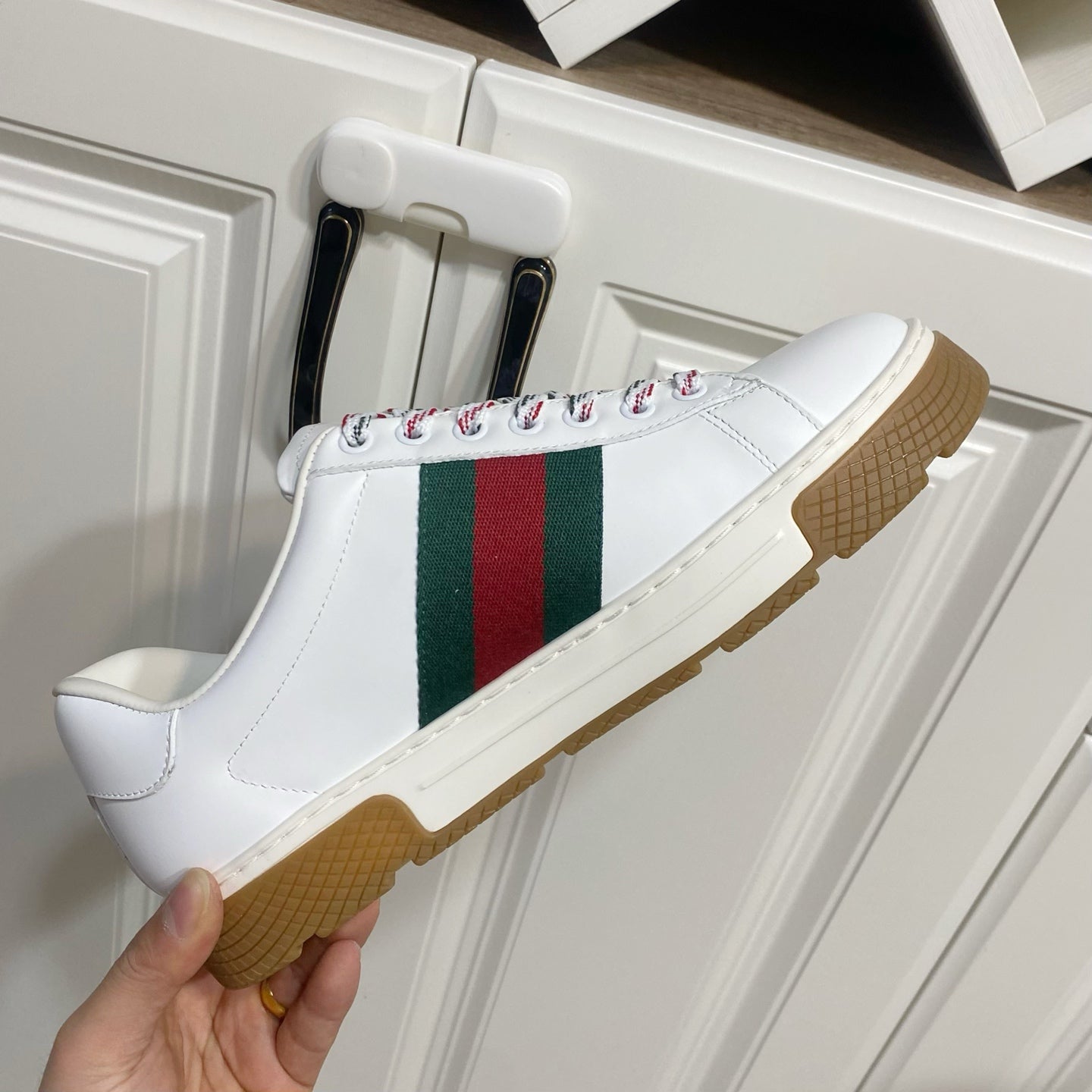 GUCCI 26S SNEAKER IN WHITE CALFSKIN
