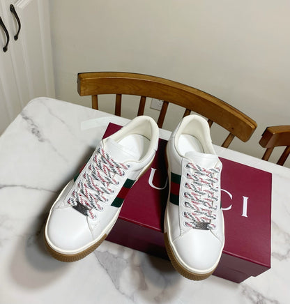 GUCCI 26S SNEAKER IN WHITE CALFSKIN