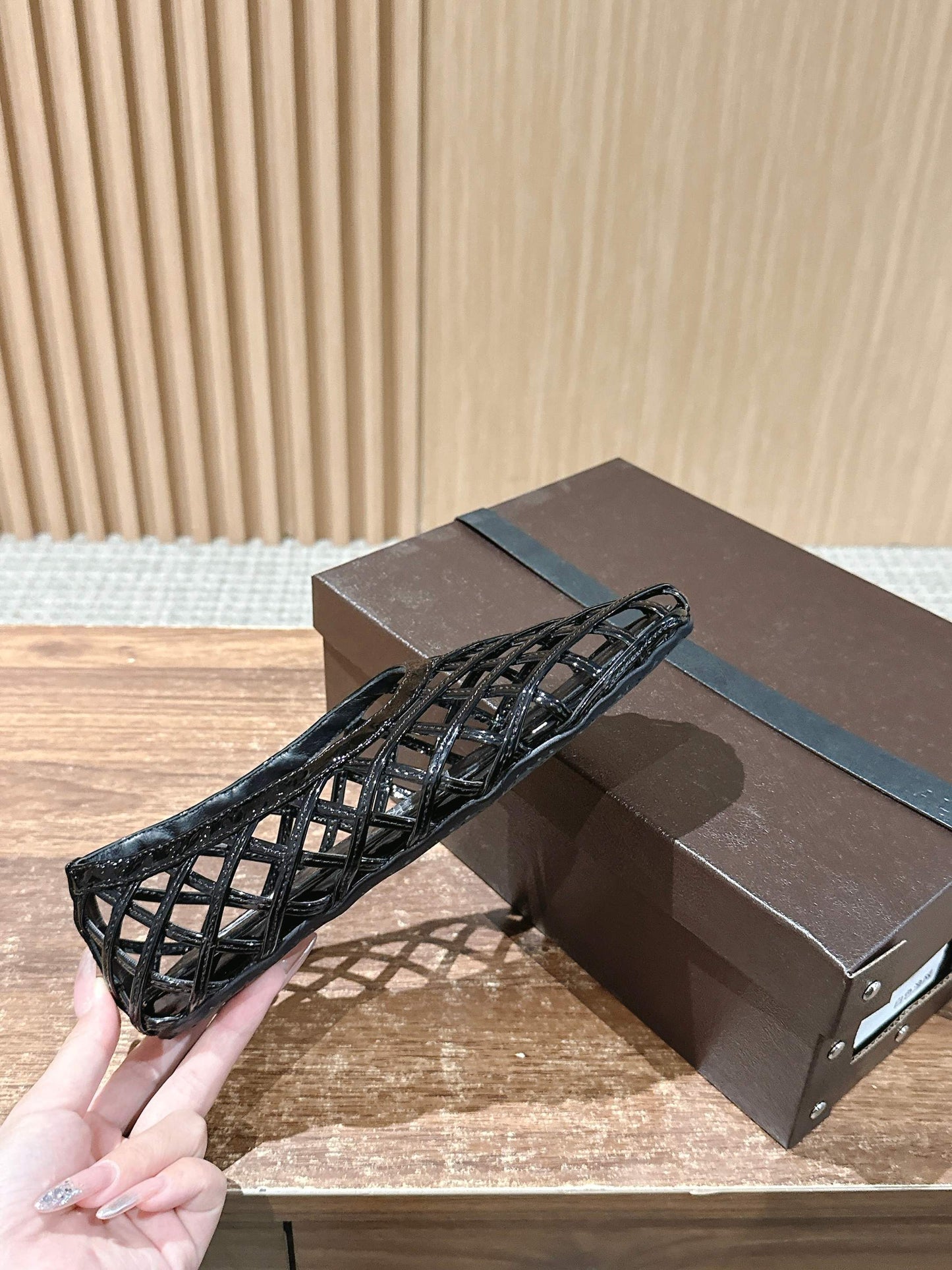 ALAIA MESH BALLET FLATS 25S IN BLACK LAMBSKIN