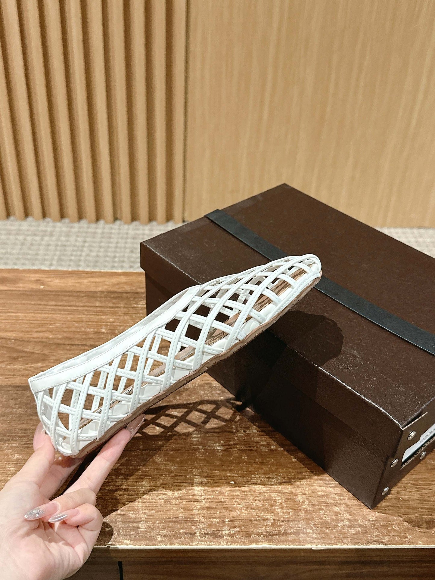 ALAIA MESH BALLET FLATS 25S IN WHITE LAMBSKIN