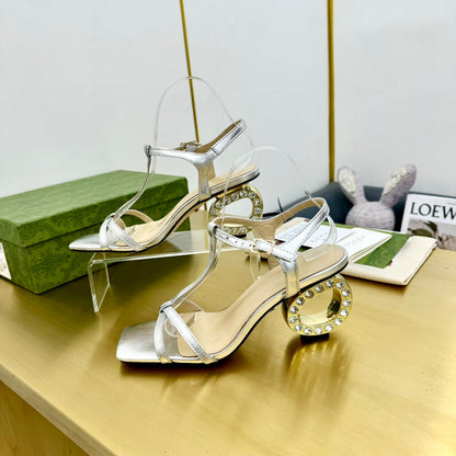 MEDIUM-HEEL SANDAL IN SILVER CALFSKIN GOLD HARDWARE WITH RHINSTONES