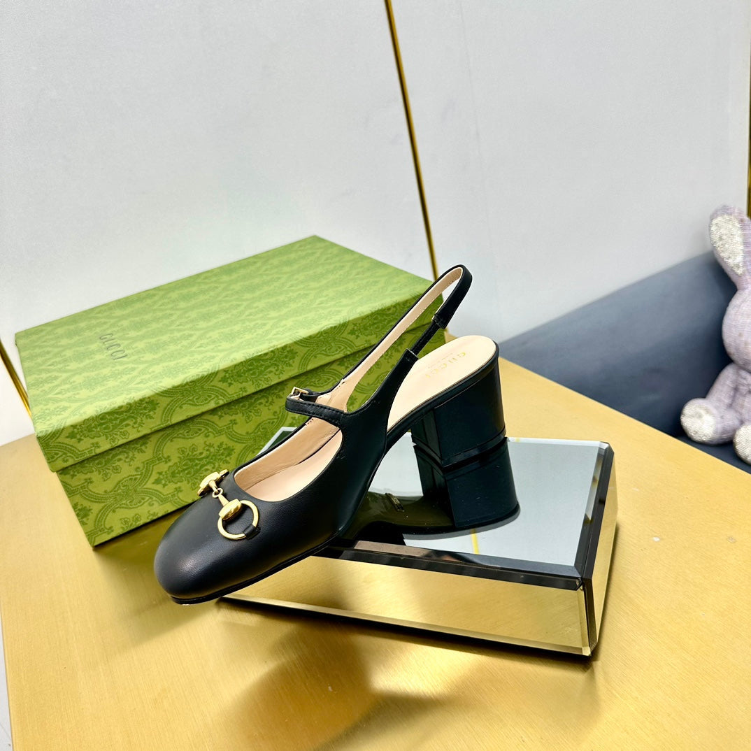 HORSEBIT PUMP IN BLACK SHEEPSKIN