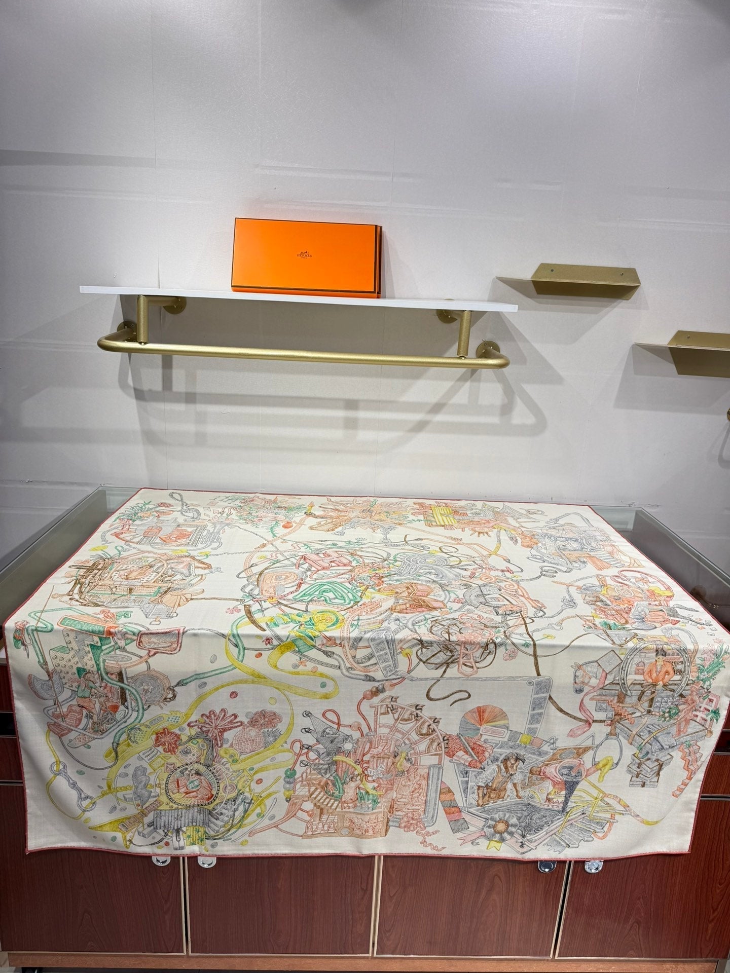 HERMES 25S SCARF 136 IN SILK CASHMERE 989708