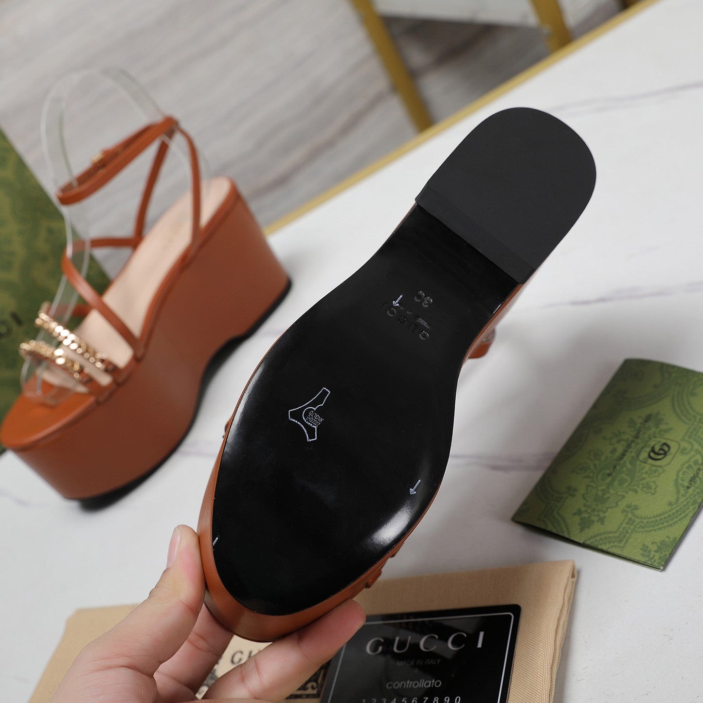 WEDGE PLATFORM IN CINNAMON BROWN SHEEPSKIN