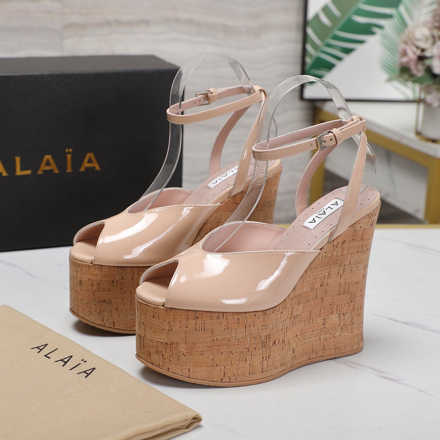 ALAIA WEDGE SANDAL IN BEIGE TAN GLOSSY CALFSKIN AND BEIGE RUBBER