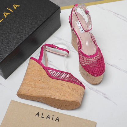 ALAIA WEDGE SANDAL IN BARBIE PINK MESH AND BEIGE RUBBER