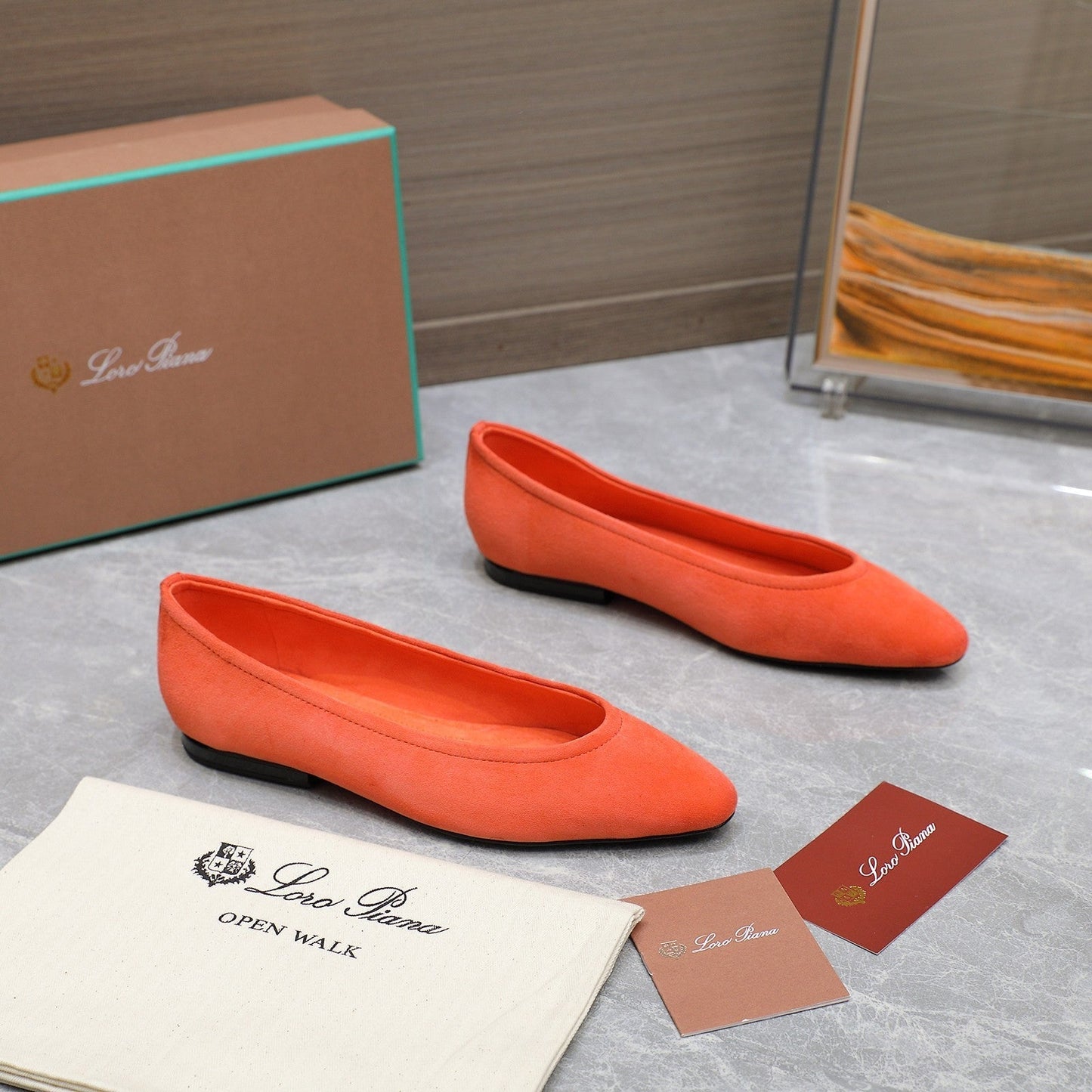 CLASSIC BALLET SHOES IN ORANGE SUEDE