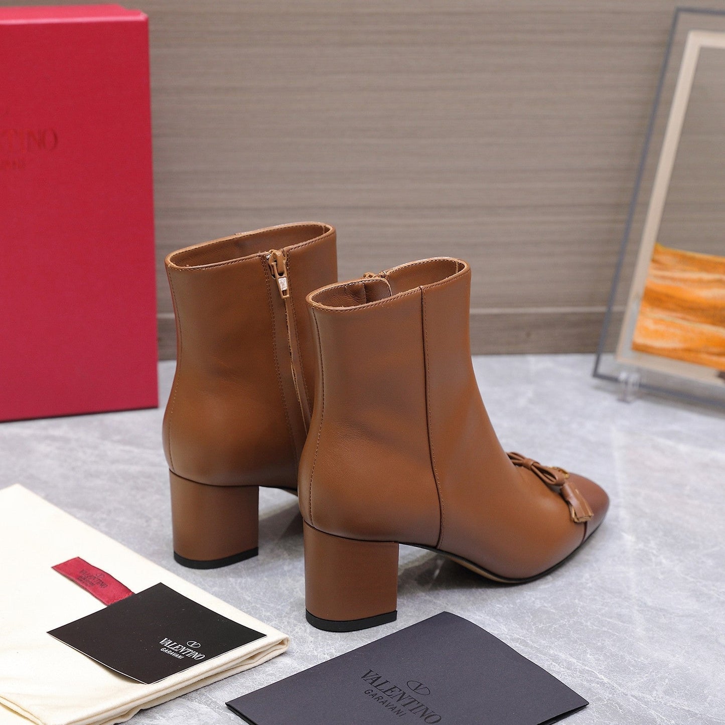 VALENTINO 25S VALET DU ROI ANKLE BOOTS 60 MM IN BROWN CALFSKIN WITH BOW