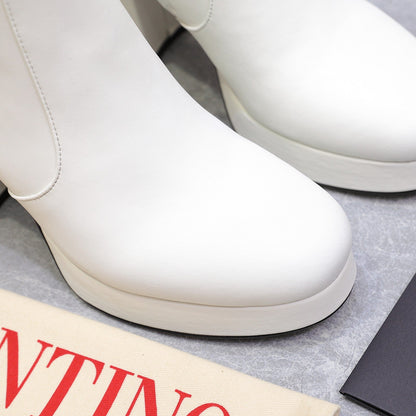 VALENTINO 25S ANKLE BOOTS WITH ZIPPER 90 MM IN WHITE CALFSKIN