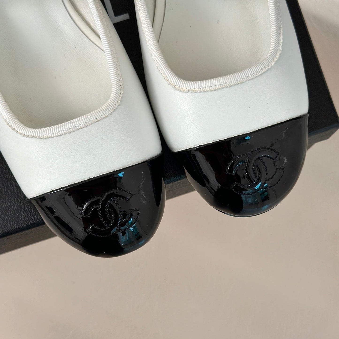 Double C Two-Tone Chain Mules White Lambskin