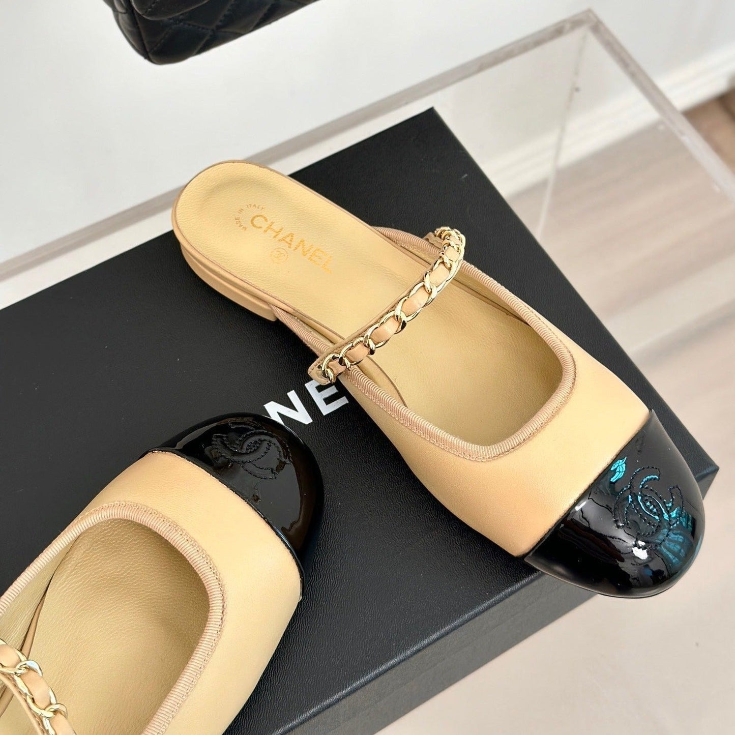 Double C Two-Tone Chain Mules Dark Cream Lambskin