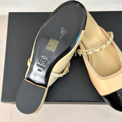 Double C Two-Tone Chain Mules Dark Cream Lambskin